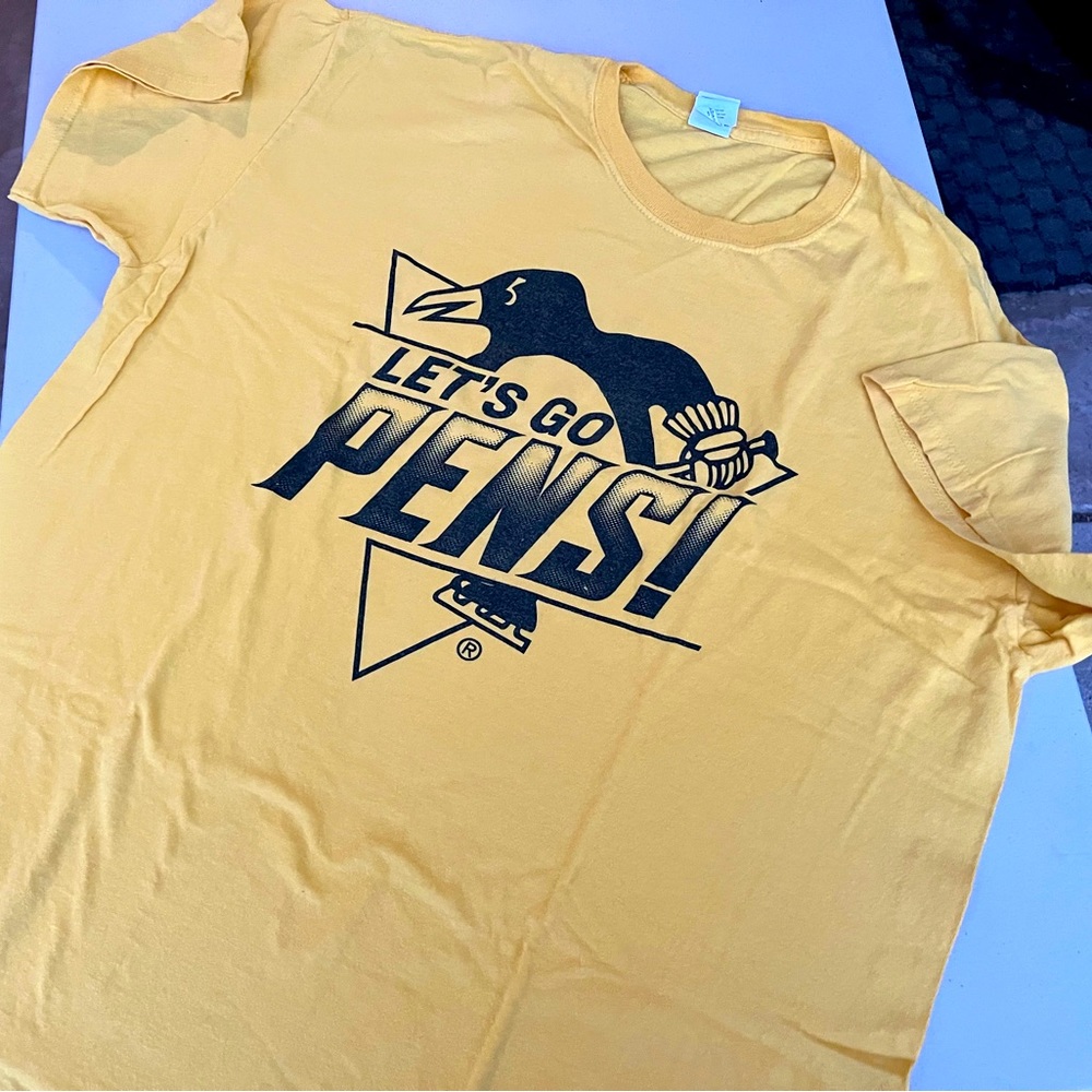 Pittsburgh Penguins Men’s Tee